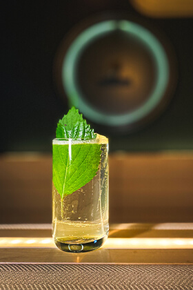 Tell Camellia カクテル