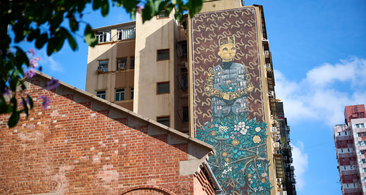 シュールレアリズムの壁画作品